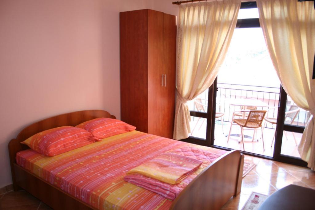 Apartments Radosavovic بار الغرفة الصورة