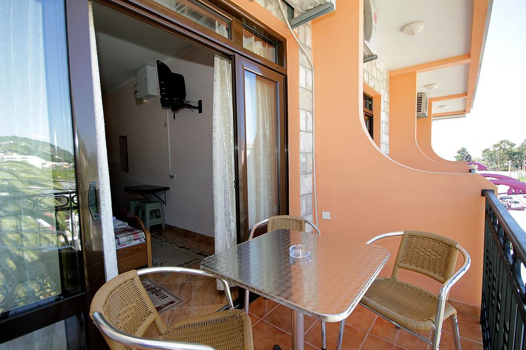 Apartments Radosavovic بار المظهر الخارجي الصورة