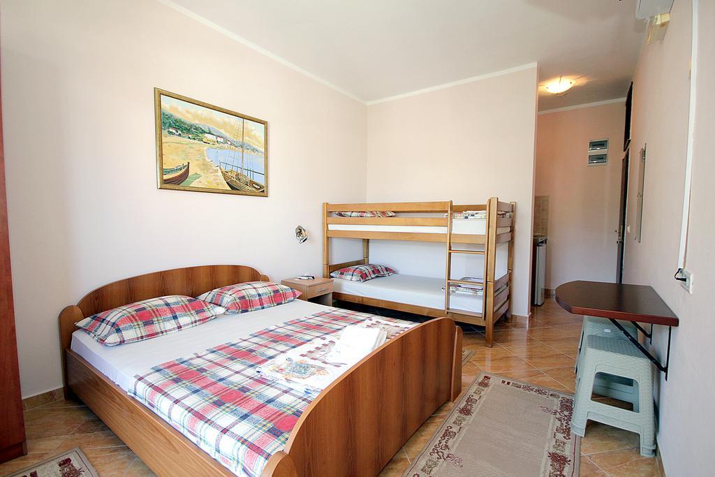 Apartments Radosavovic بار المظهر الخارجي الصورة