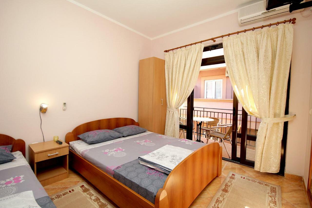 Apartments Radosavovic بار المظهر الخارجي الصورة